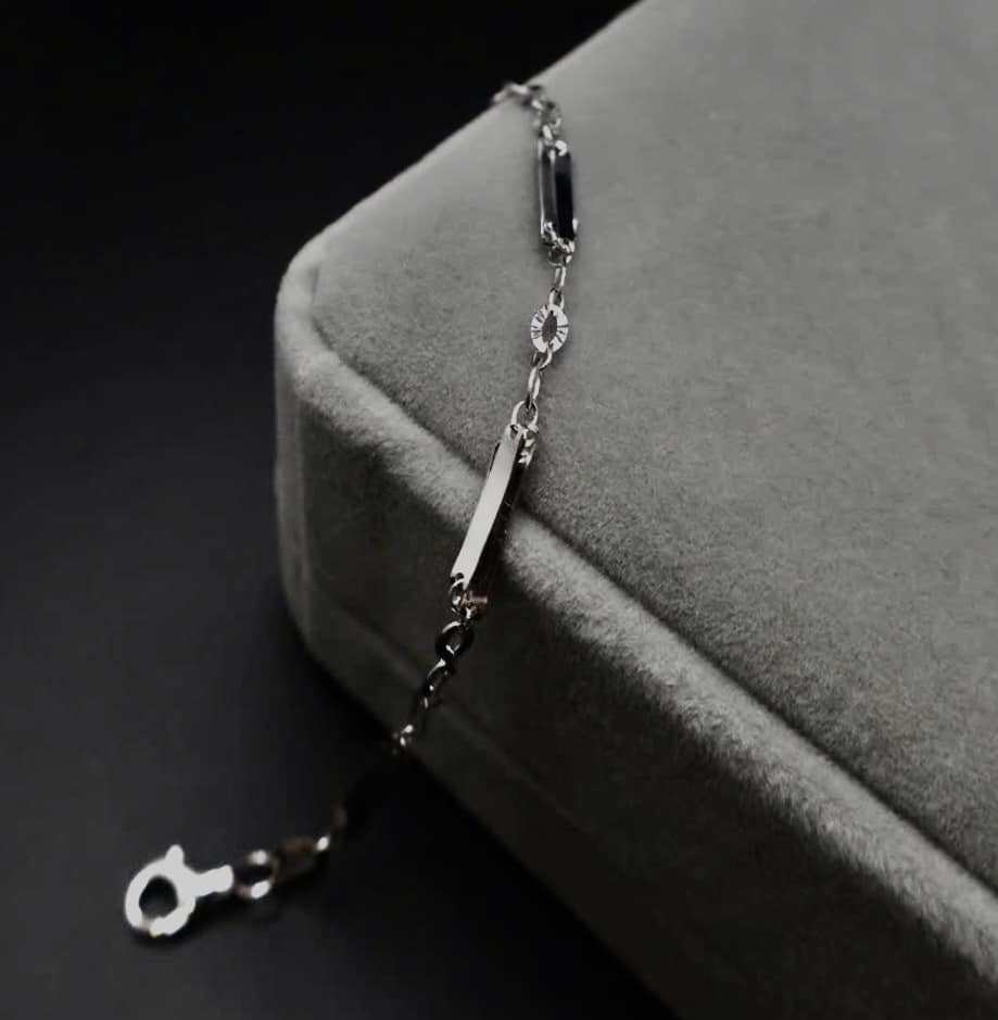 Lắc tay đơn nét